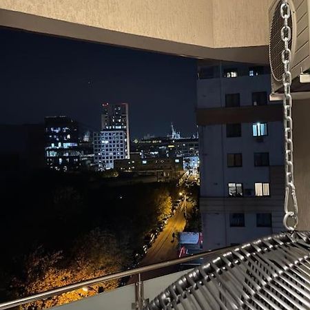 Ath Modern Homes - Luxury Apartment In The City Center Iasi Esterno foto