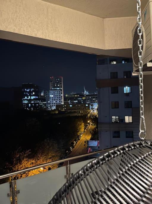 Ath Modern Homes - Luxury Apartment In The City Center Iasi Esterno foto